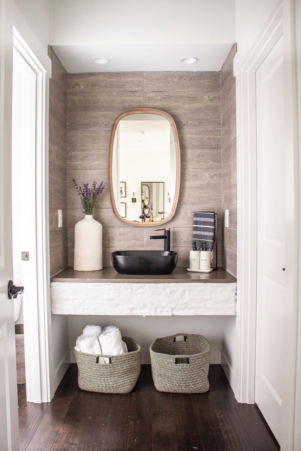 Powder room washing station - org with modern look with neutral tones and wood vanity mirror. 

#LTKHome