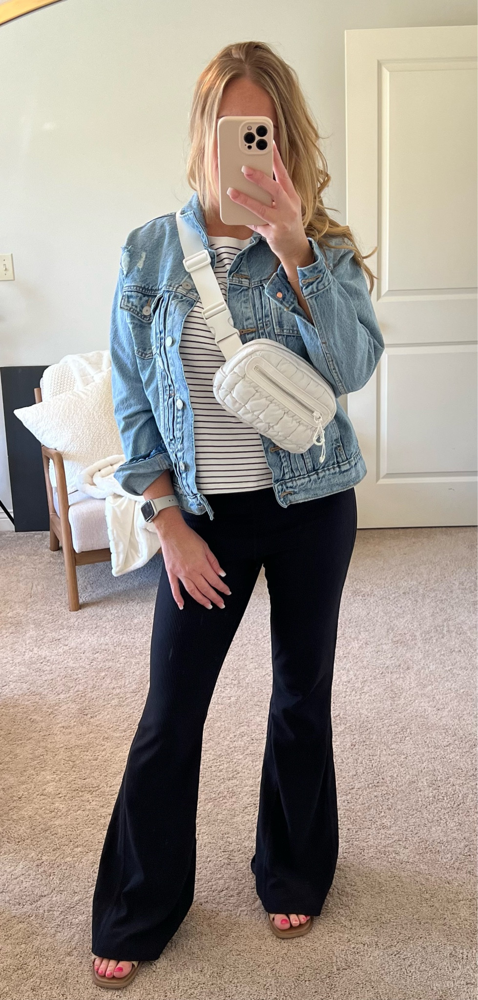 OOTD! Comfortable & stylish! This my favorite denim jacket from Old Navy! 
Steve Madden, spring outfit, layers, crossbody, target, affordable

#LTKU #LTKfindsunder50 #LTKover40