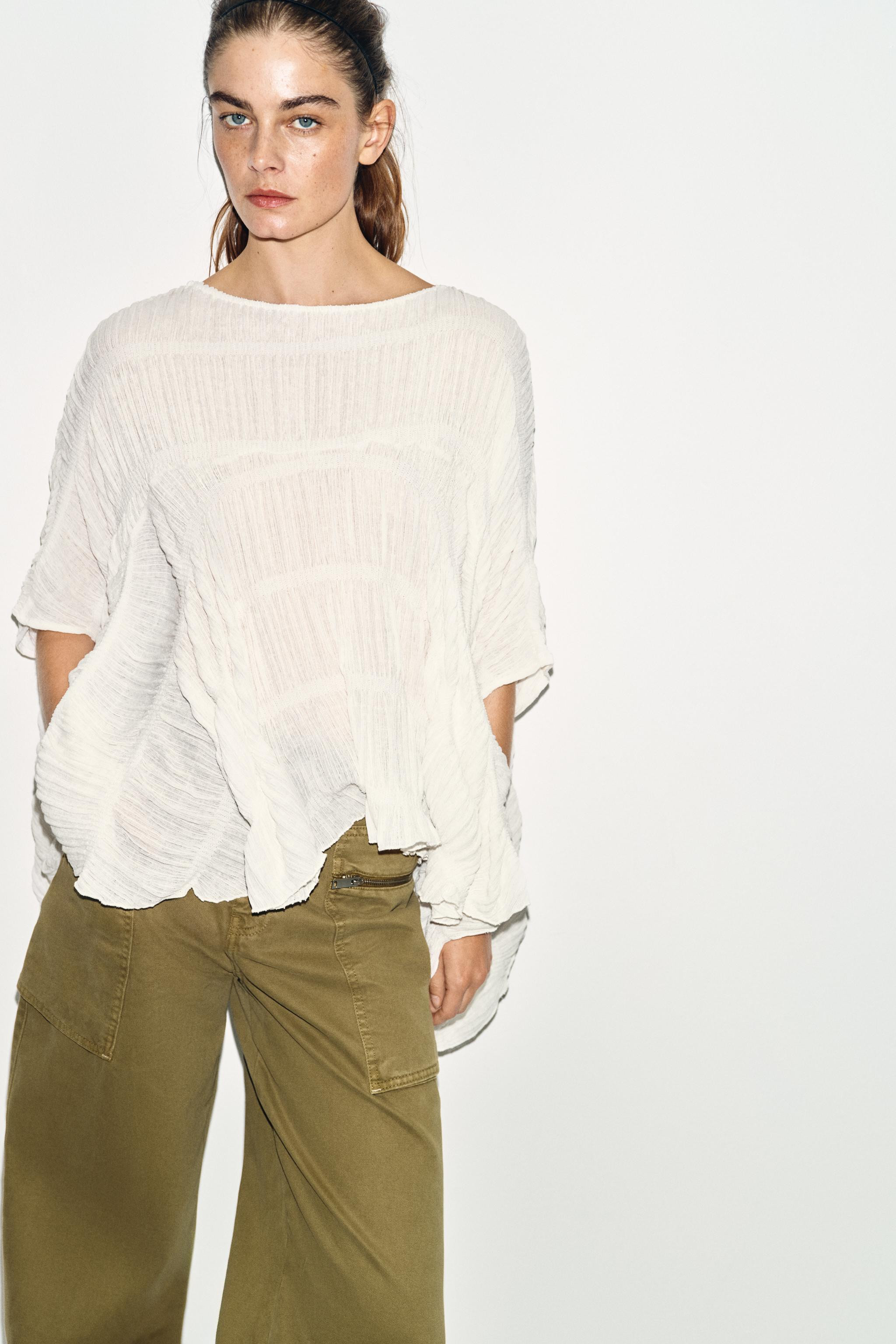 TEXTURED CAPE TOP | Zara US