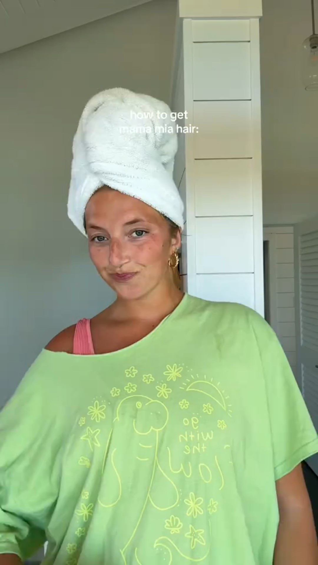 Ok but the waves with the flower clip is my new favorite 🌺🌺🌺