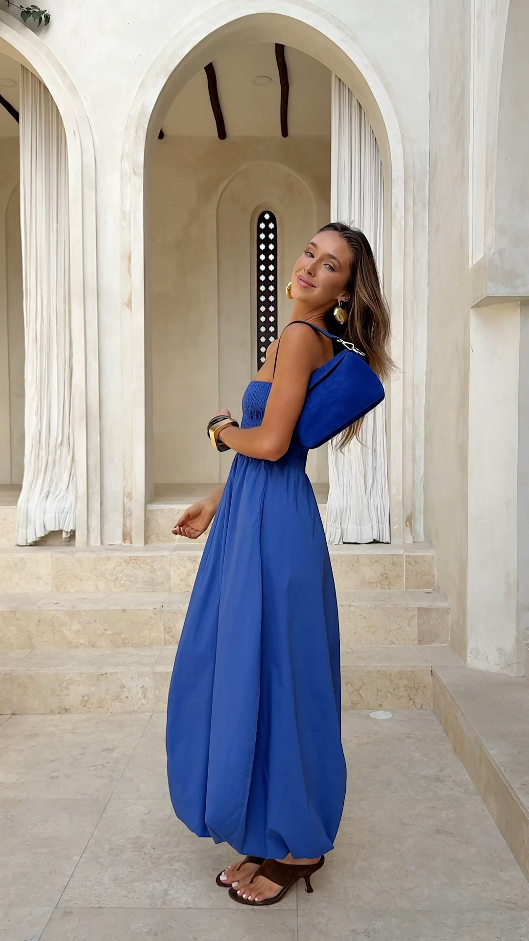 For the girls wanting to wear more colour, this is your sign to start with a statement cobalt-blue bag 💙

Styling two gorgeous styles from @strandbags - the Milena Tote for every day and the Clara Mini for a cool finishing touch. Shop the exact styles below x

#LTKFashionMonth #LTKstyletip #LTKaustralia
