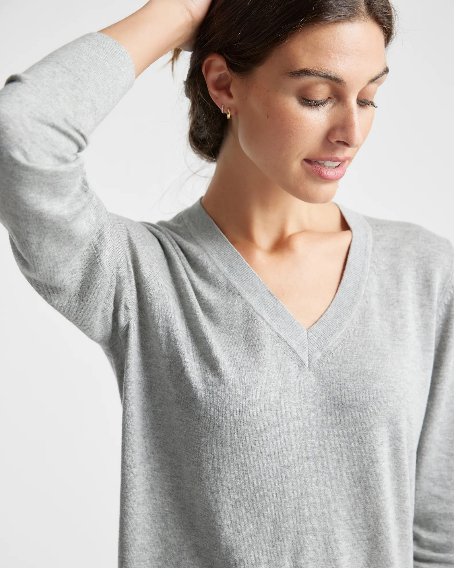 Lightweight Cotton Cashmere V-Neck Sweater | Quince