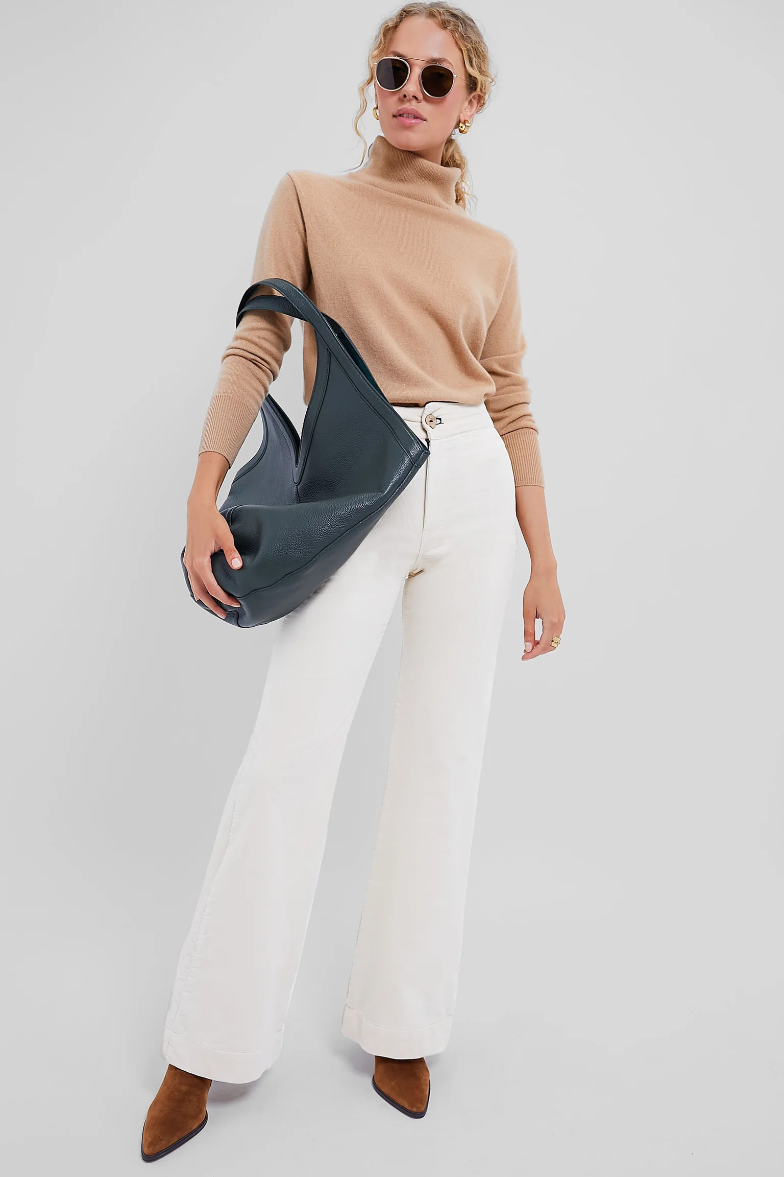 Camel Cashmere Turtleneck Sweater | Tuckernuck (US)