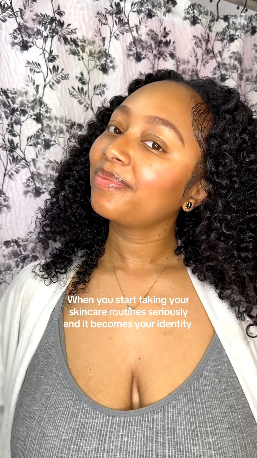 ✨This morning skincare lineup that keeps my skin hydrated, bright, and mom-life proof ☀️ No gatekeeping — these products WORK.
Shop everything I used today 🤍

#LTKbeauty #LTKskincare #beautypicks #softlifemom 

#LTKselfcare #LTKHoliday #LTKCyberWeek