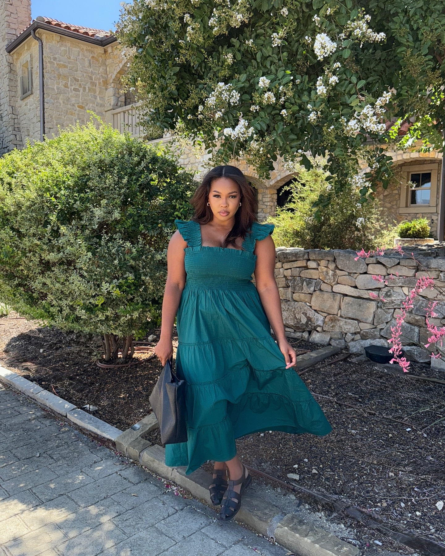 Quiet luxury looks a little different when softness is your power move. Effortless fabrics. Elevated simplicity. That’s where I’m at. 🫶🏽 happy Sunday beauty.

#QuincePartner #TimelessStyle #quince #ootdinspo #dallascontentcreator 
@onequince

#LTKMidsize #LTKFindsUnder100 #LTKStyleTip