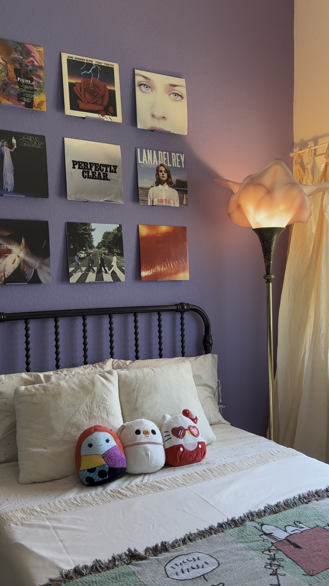 The cutest teen room 💫 Scored this lamp at an antique market and it adds the perfect touch 🌸

#LTKkids #LTKhome #LTKVideo