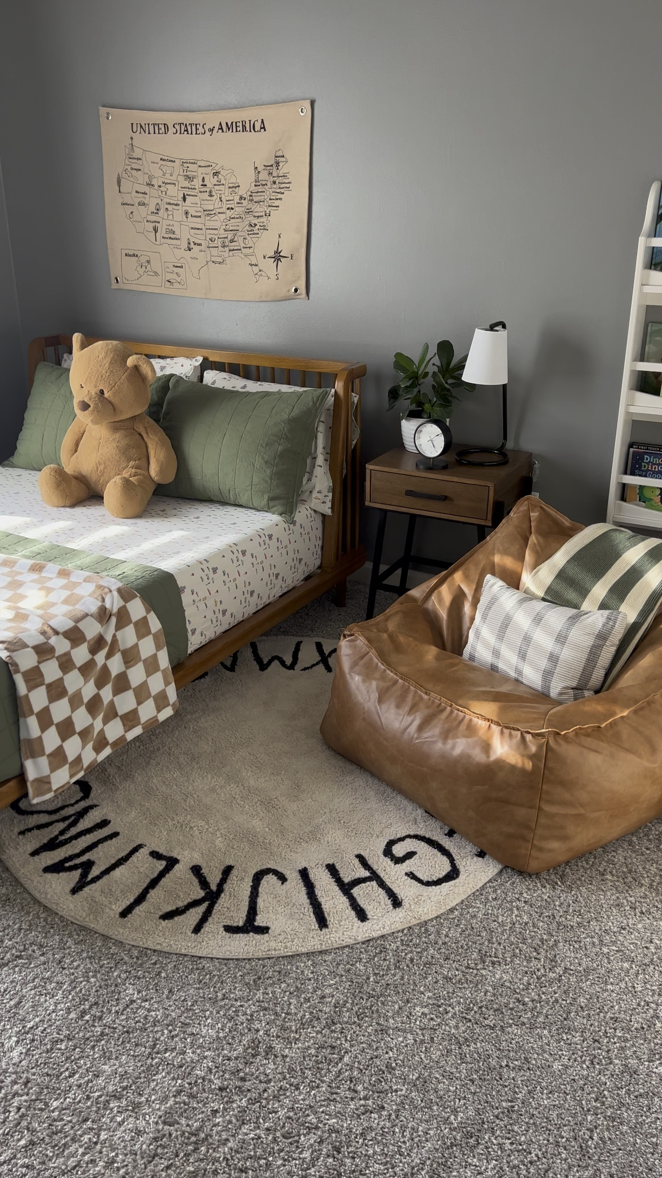 My son’s bedroom 🧸

Big boy room, boy bedroom, pottery barn kids, neutral boy bedroom 

#LTKHome #LTKVideo #LTKKids