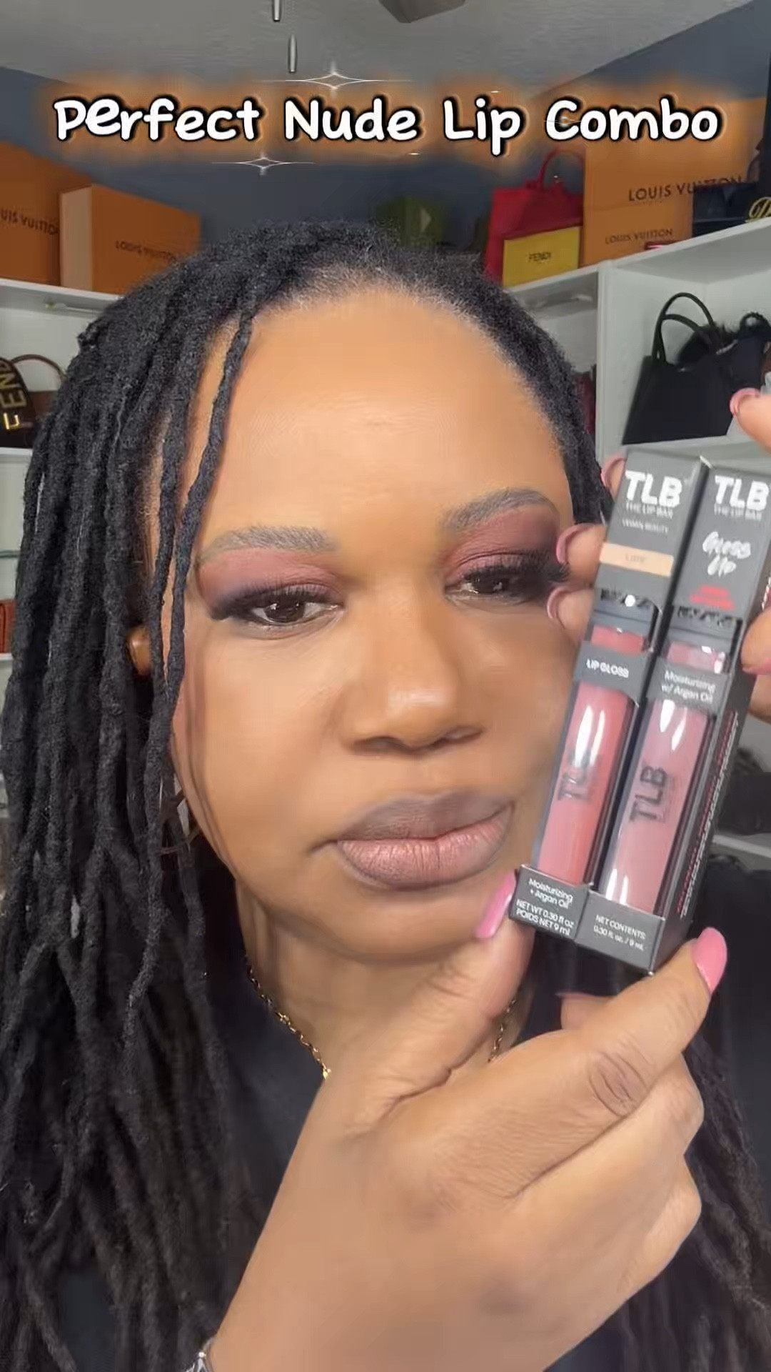 The perfect nude lip combo 💄💋

#lipcombo #lips #lipstick #lipgloss