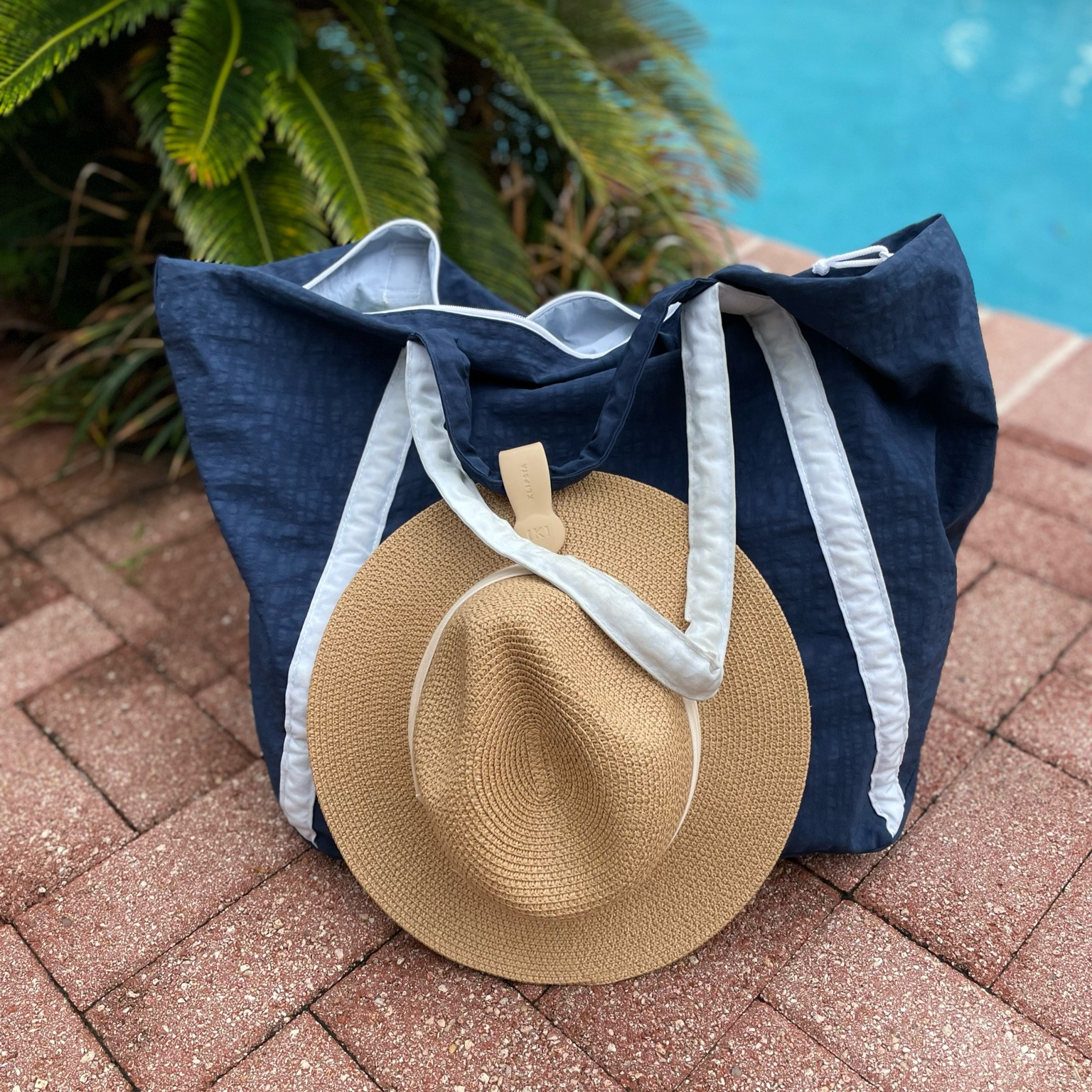 Best packable beach bag and hat #amazon

#LTKfamily #LTKSeasonal #LTKtravel
