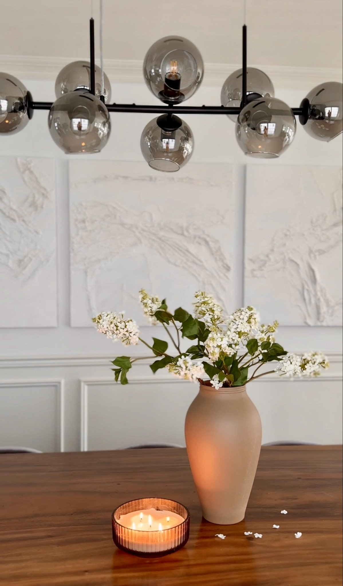 Dining room views. Save on my light fixture during the sale.

 #WayfairCreator, #Wayfair #light #sale #diningroom #springflorals



#LTKHome #LTKSeasonal #LTKSaleAlert