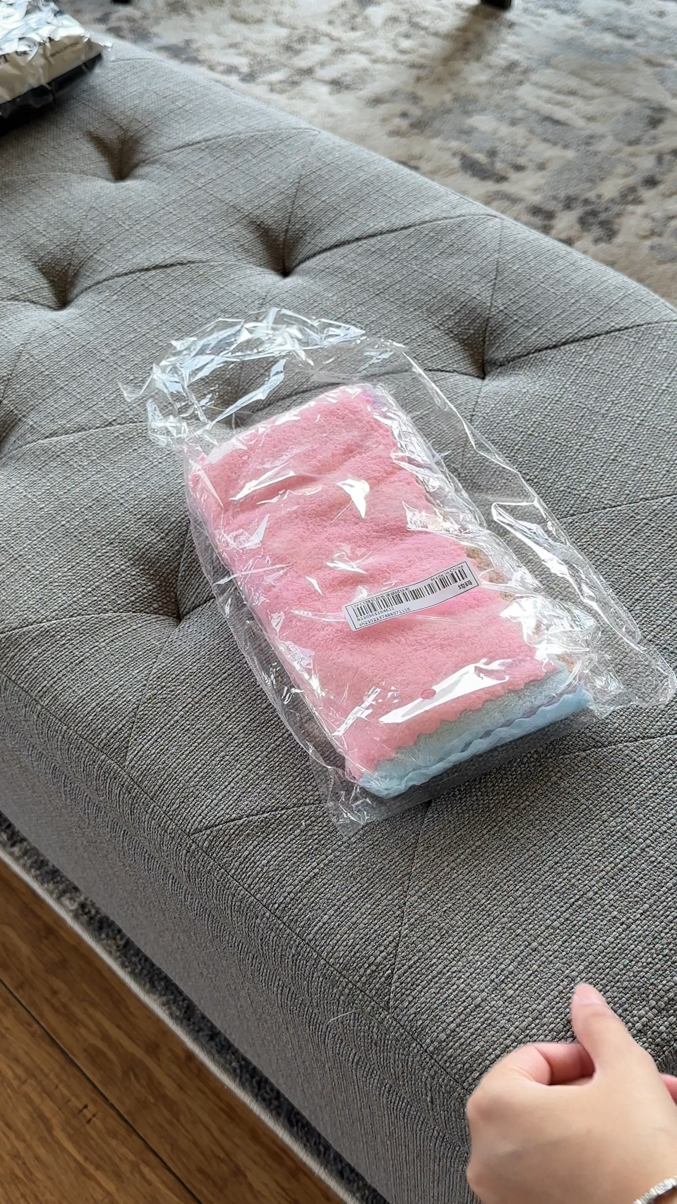 Softest microfiber towels and how to store them neatly 

#LTKstyletip #LTKhome #LTKunder100