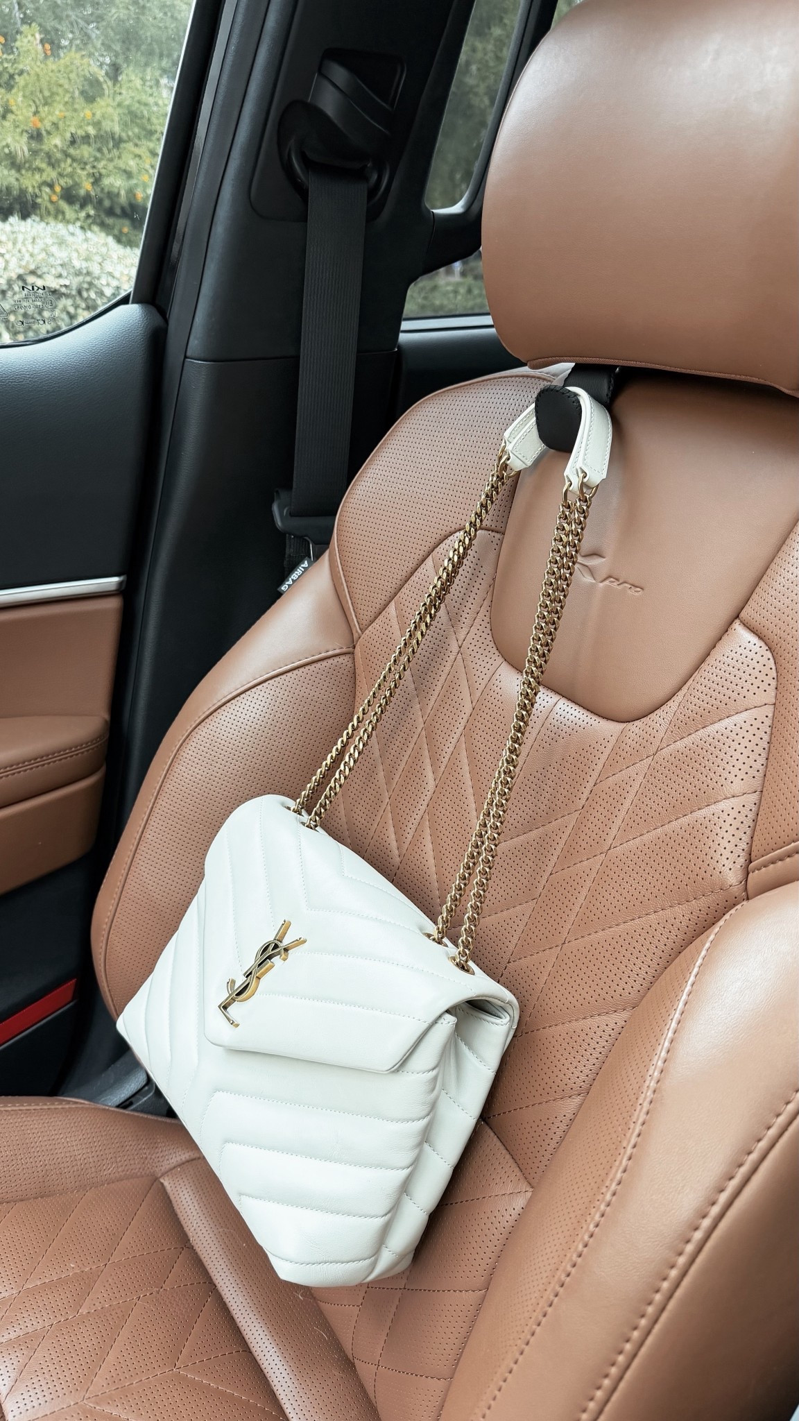 Car accessories // Car hook // Purse hook // Car finds

#LTKFindsUnder50 #LTKmomlife