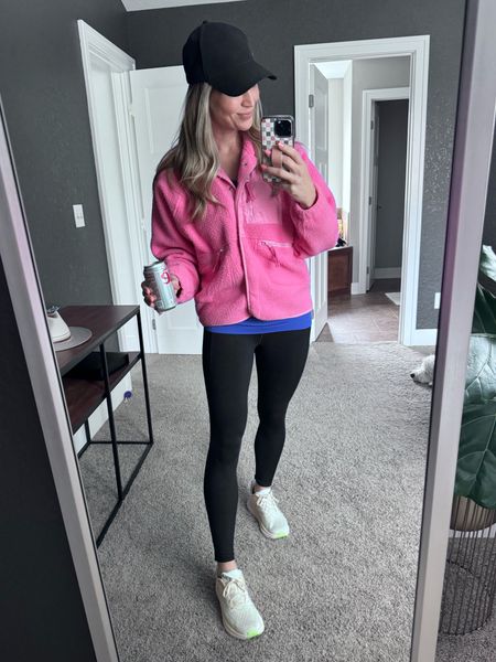 Last gym fit of the week! Love the FP similar fleece and the color 😍
Currently sitting on the couch sick and wishing I didn’t have to cancel my flight this am 😩


#LTKshoecrush #LTKfindsunder50 #LTKfitness