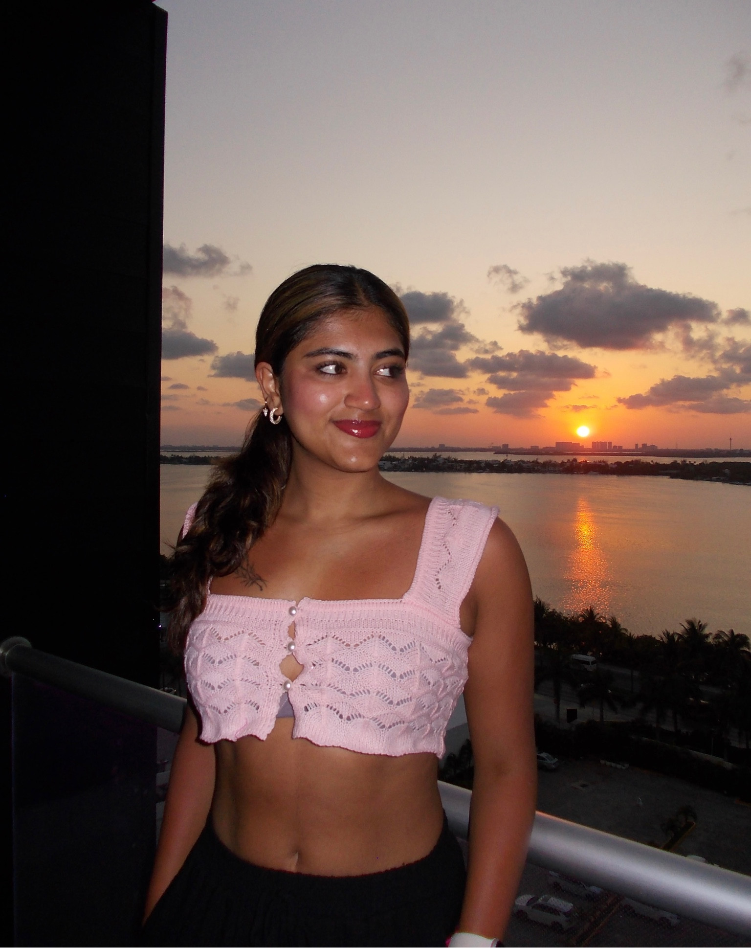 Cutest pink knit cropped top 💕

#LTKsummer #LTKspring #LTKbeauty