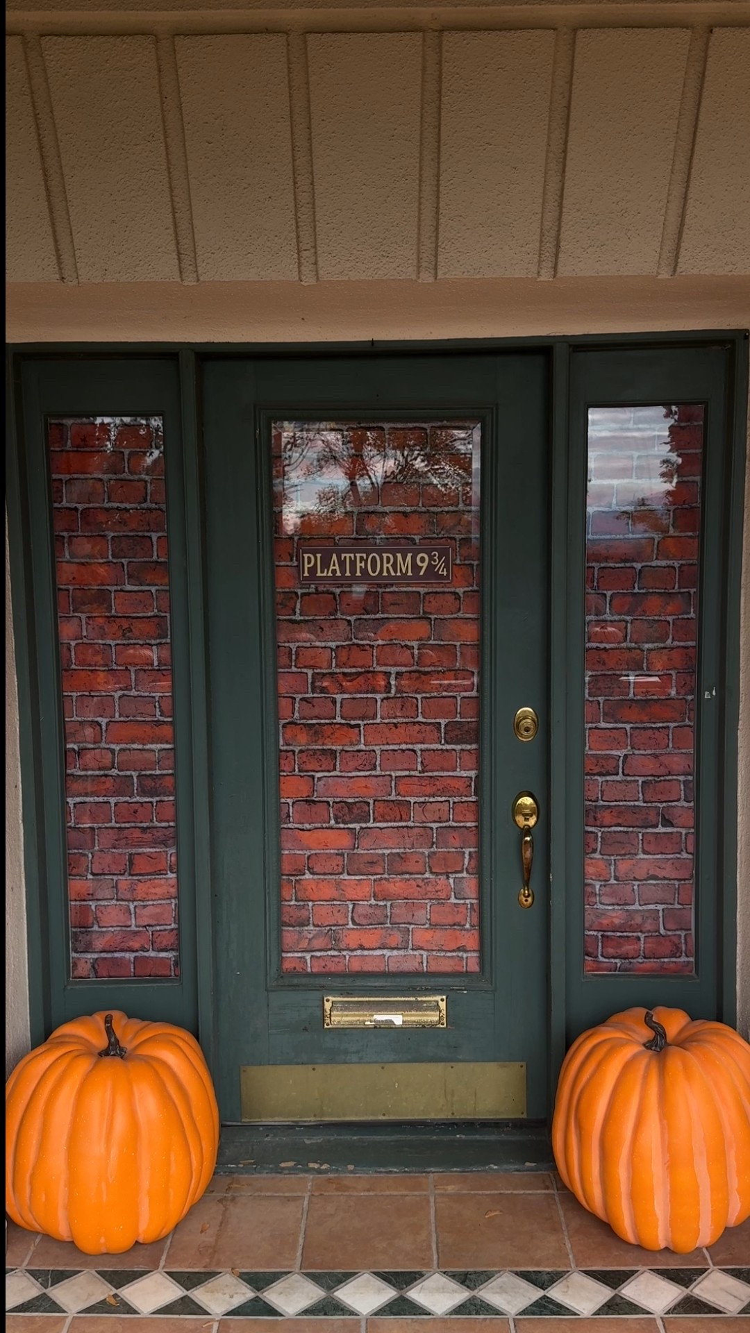 🪄Harry Potter party decor — platform 9 3/4 door entrance

#LTKHalloween #LTKParties #LTKHome