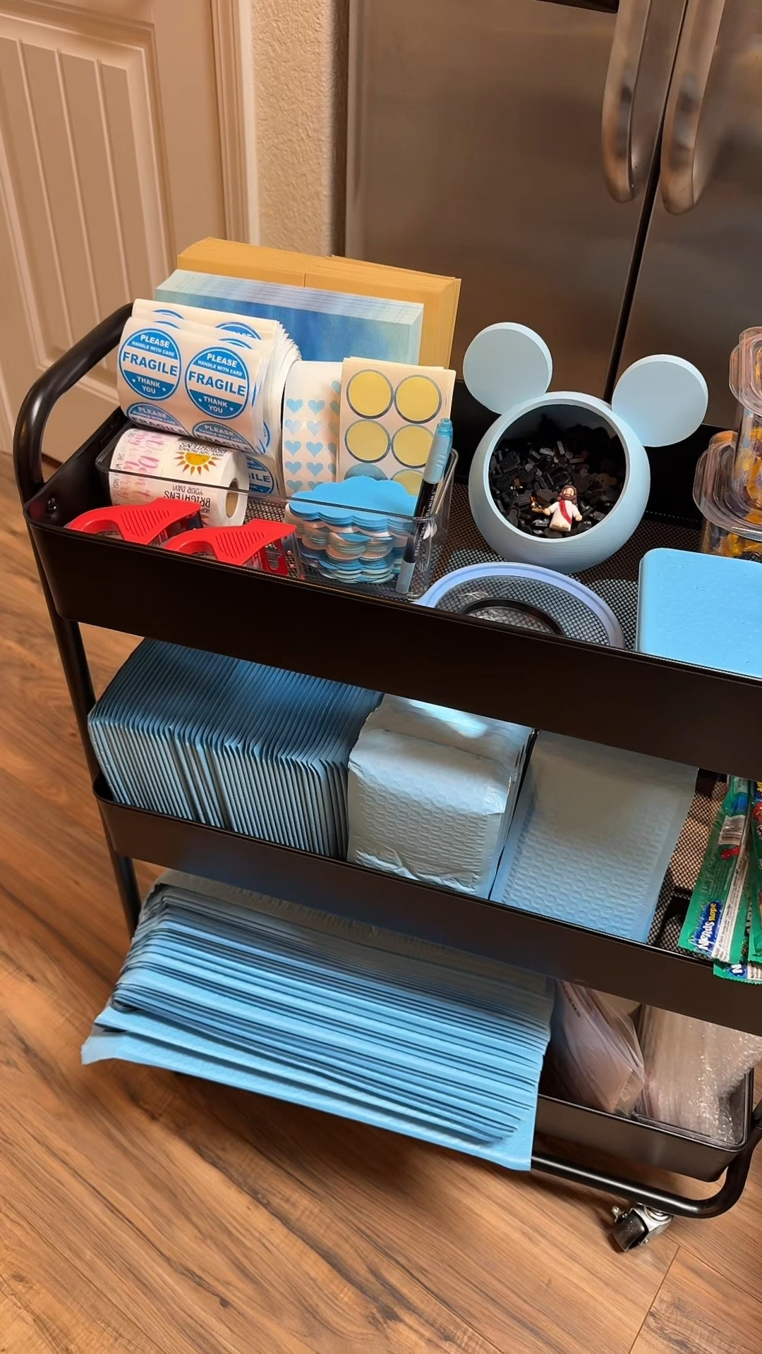 •DISNEY PIN SHOW PREP 🏰🩵✨• 

#LTKdayinmylife #LTKFindsUnder50 #LTKTravel