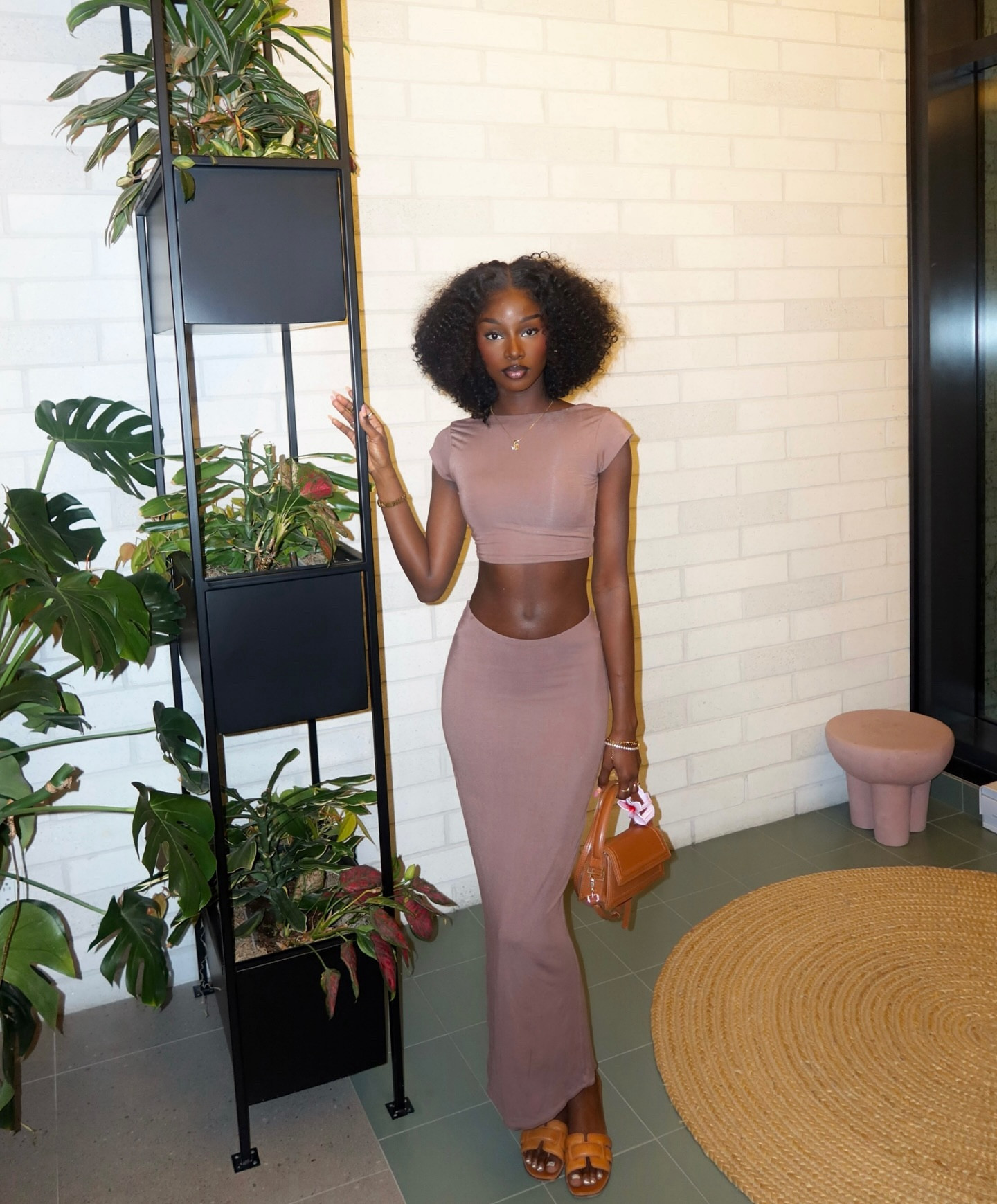 Simple, never basic

Set @babyboofashion 
Shoes @aldo_shoes 
Bag @zara 

.
.
.
#summeroutfit #twopieceset #babyboofashion

#LTKSaleAlert