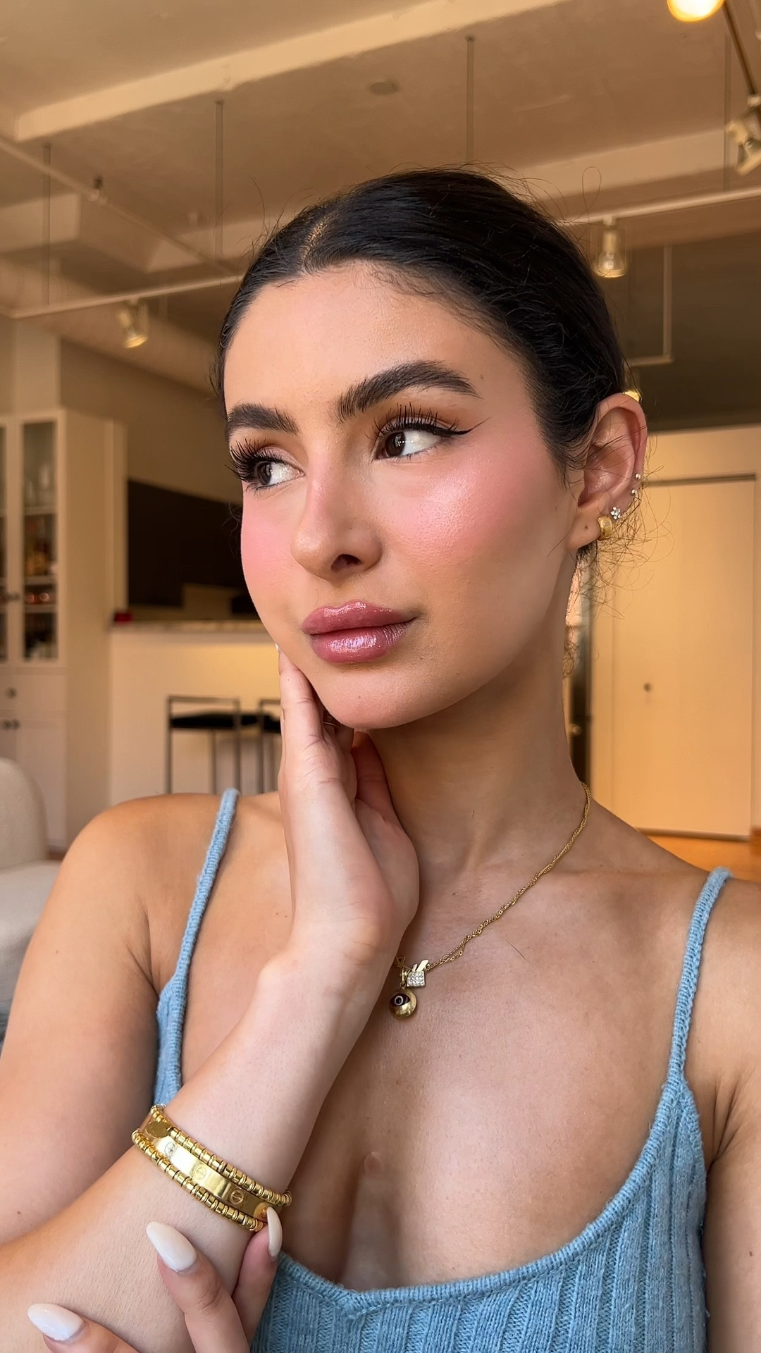 Makeup routine!! 

#LTKunder100 #LTKbeauty #LTKSeasonal