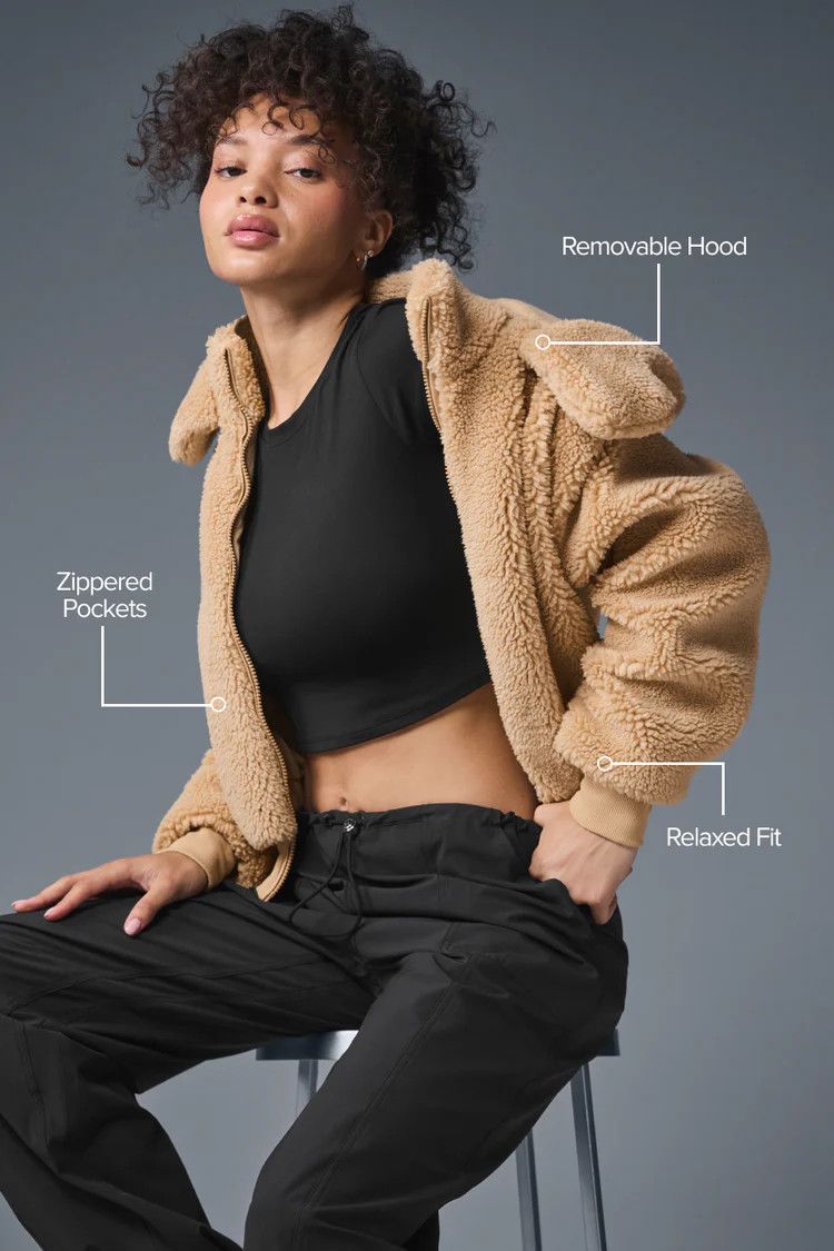 Foxy Sherpa Jacket | Alo Yoga (US)