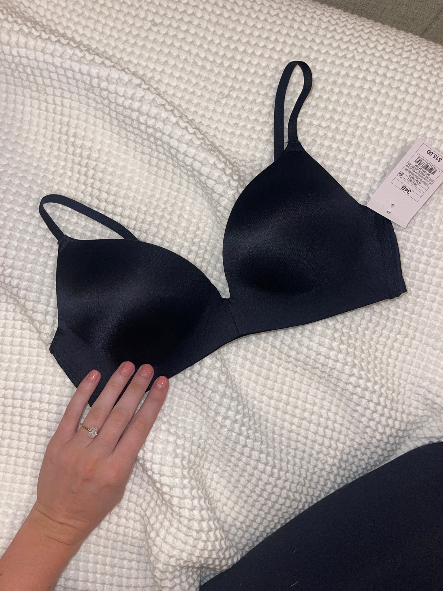 The most comfortable wire free push up bra!!! 
It also comes in a nursing bra option that looked just as comfy!

Wire free lightly padded t shirt bra everyday wear

#LTKfindsunder50