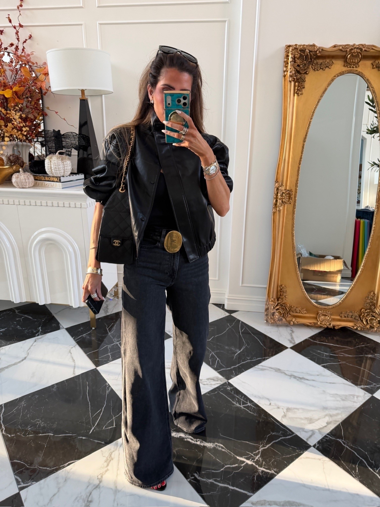 Ok I love these jeans so much! They are crazy flattering and not $700 lol. They are still a splurge but a splurge that is worth it and you’ll get wear out of for years to come! I am in a size 25. Also- I love this jacket - it’s got a funky unique cut and should be in stock still

Nordstrom fashion, Dynamite, Fall outfits women, Fall fashion hauls, Business casual workwear, Date night outfits, Fall jackets, Fall concert outfits, Gemme Beauty, Emily Gemma