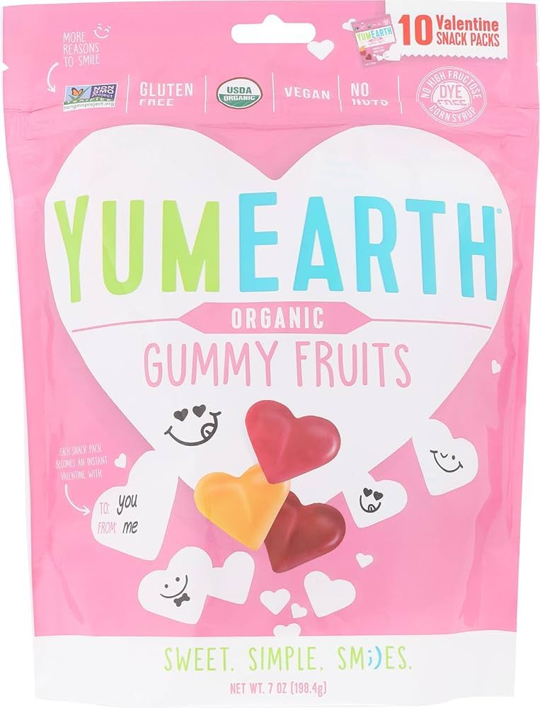 YumEarth Valentines Gummy Fruits, 10 Snack Packs (7 Ounces each) | Amazon (US)