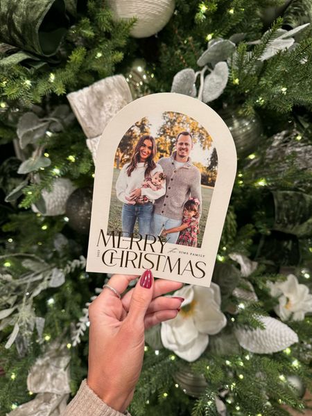 merry christmas from the sims!! 🎄use code LAURENKHOLIDAY23 for 20% off + free shipping on holiday cards and select gifts at @minted ✨

#mintedpartner #christmascards #familyphotos

#LTKSeasonal #LTKfamily #LTKHoliday