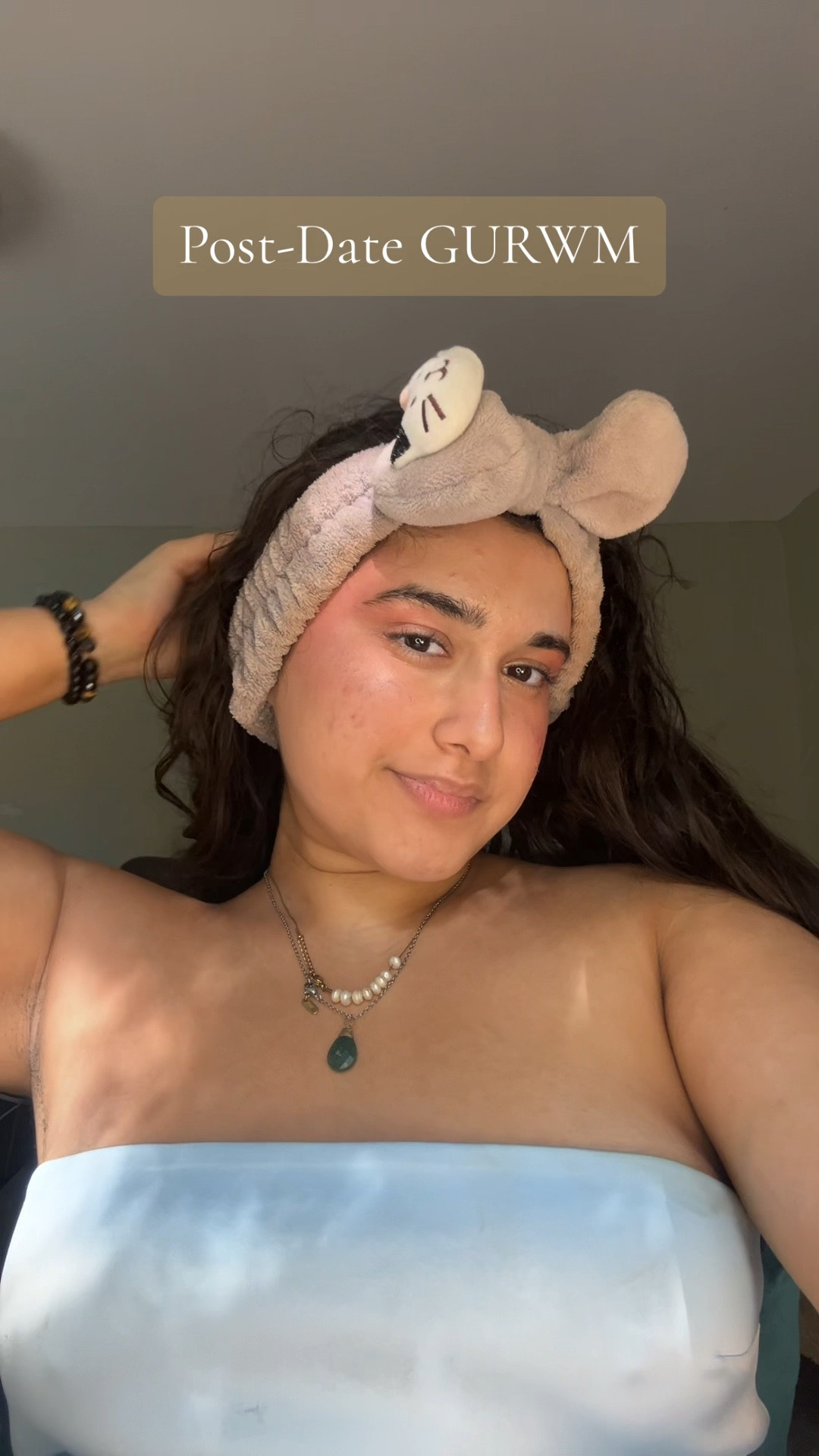 gurwm after a date!! ♥️♥️ I'm super sleepy and I need to do some skincare before because it's really important!! I'm using skinfood's skincare to relax my skin and give it the nourishment it needs!! skinfood's carrot line has b-carotene in it which is an alternative to retinol- it's gentle enough to use during the day 🫶🫶 follow for more skincare tips<33
#carotene #skinfood #skinfoodlovers
#OliveYoungNolpad #Kbeauty #carrottonerpad #tonerpads #koreanskincare #dategrwm

#LTKBeauty #LTKVideo #LTKFindsUnder50