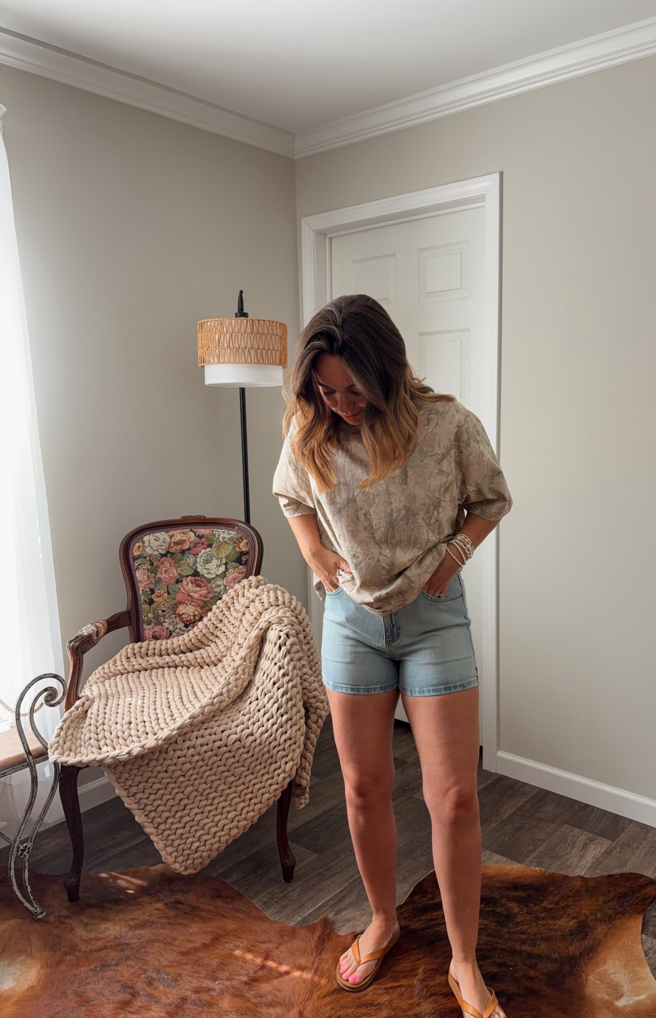 Obsessed with this camo tee & Lee shorts 

#LTKootd #LTKdayinmylife