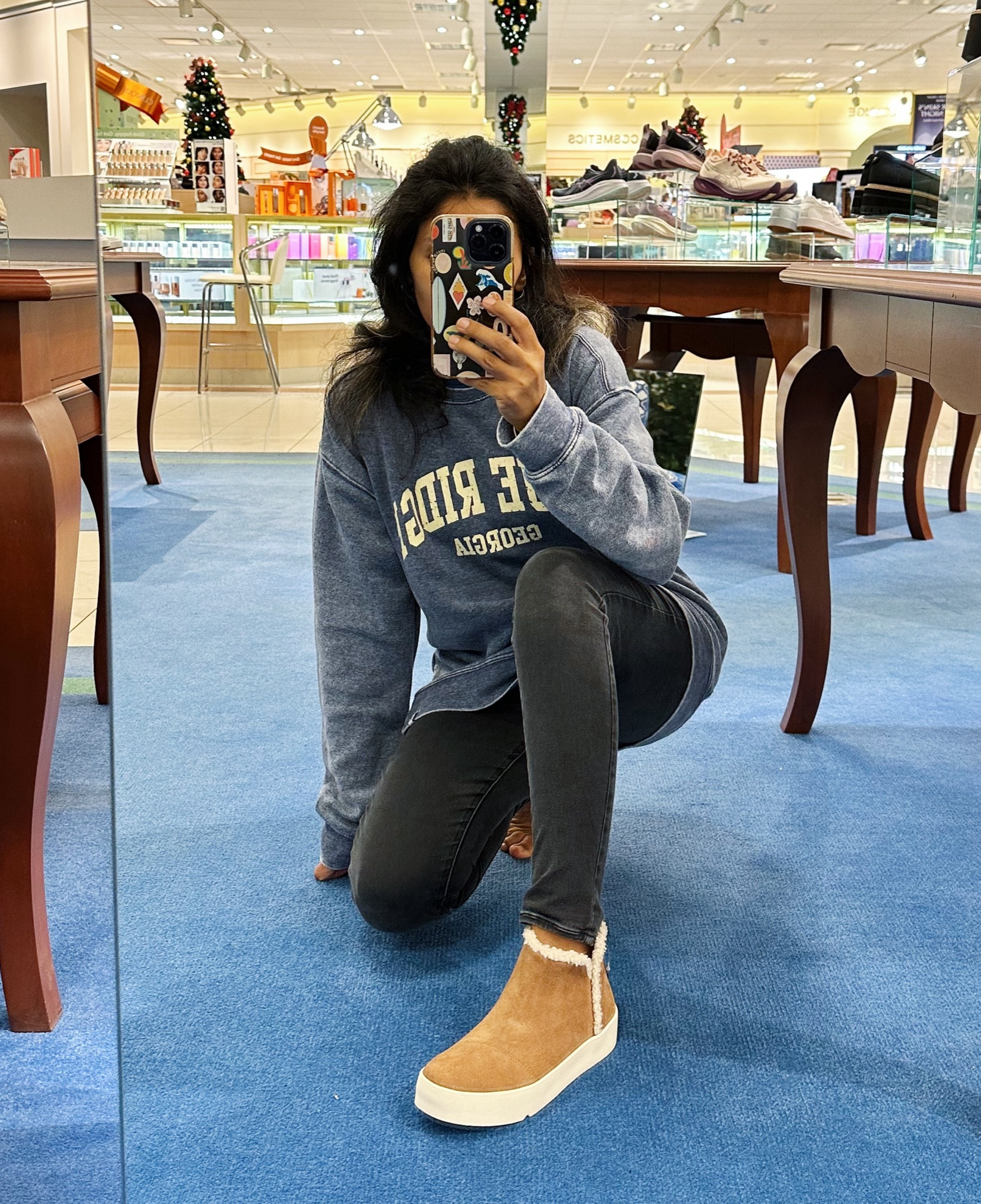 It’s the cutest bootie that comfy and classy. You’ll want to wear this with your outfit for Thanksgiving 

#LTKShoeCrush #LTKHoliday #LTKSeasonal