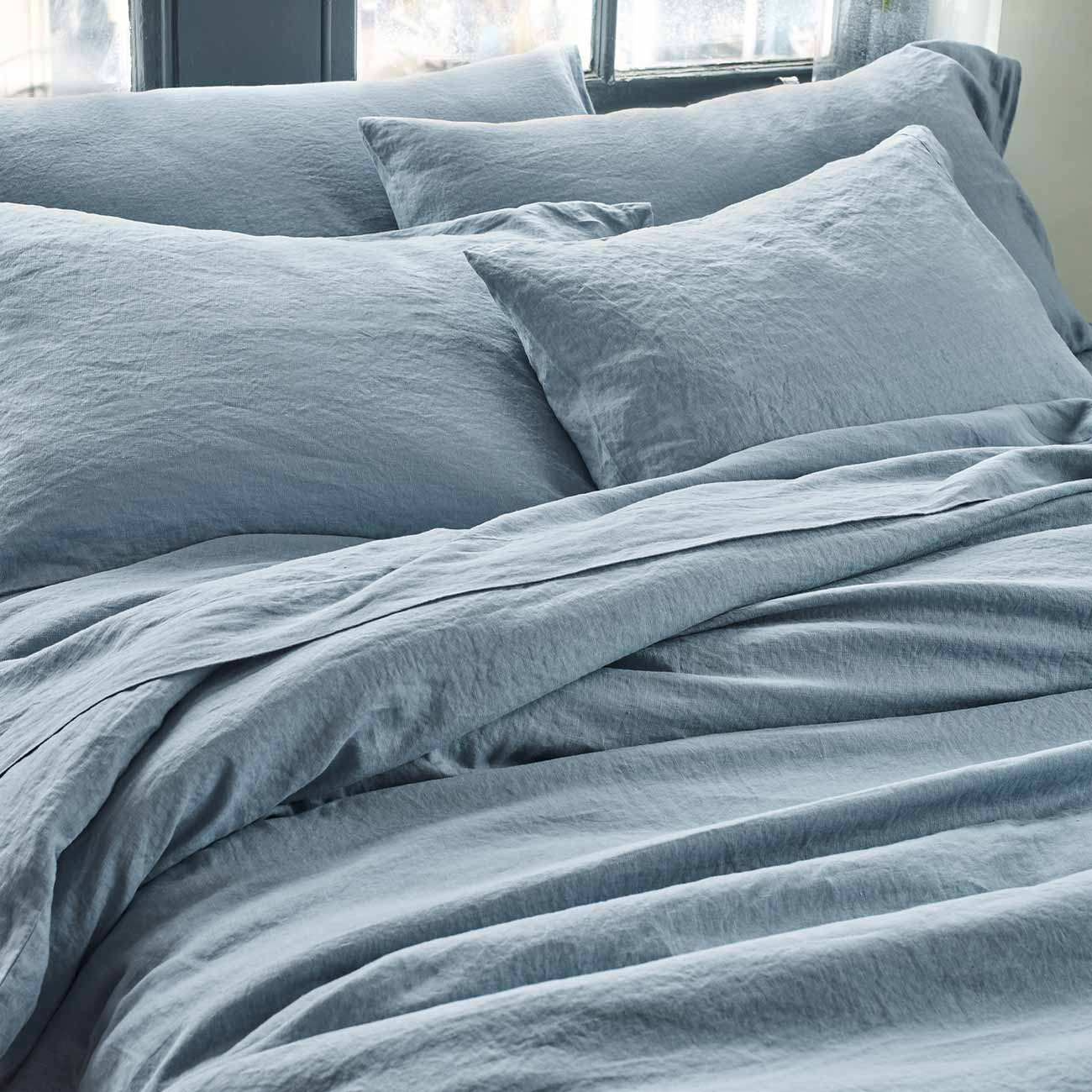 Dusk Blue Linen Pillowcases (Pair) | Piglet