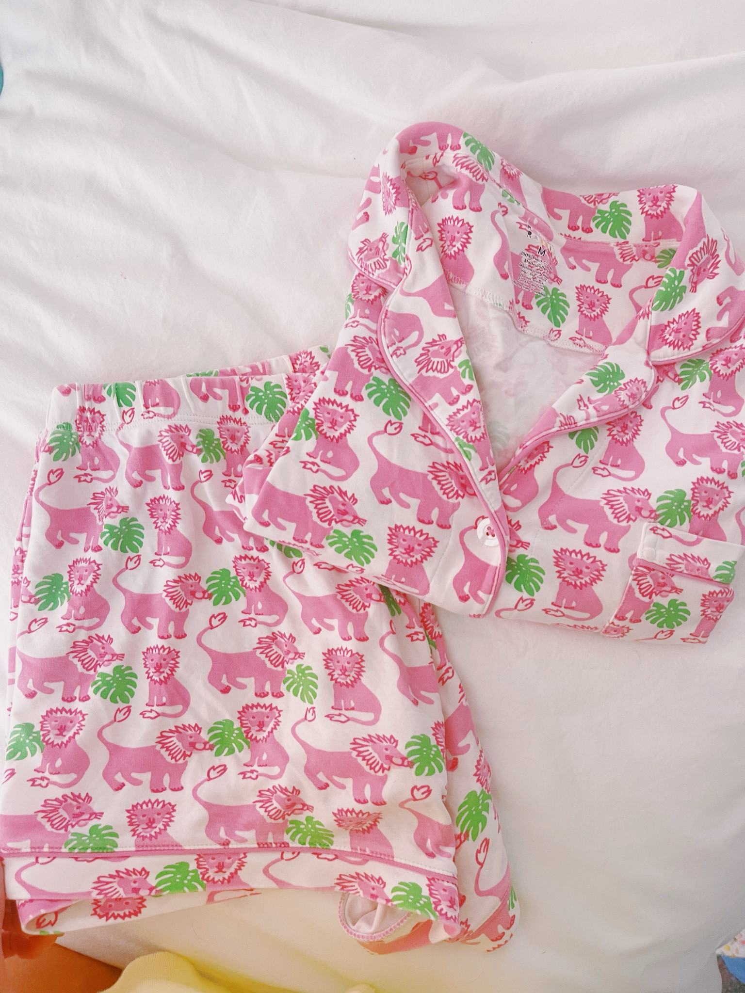 LEO LION ROLLER RABBIT PJS!!!🩷🦁