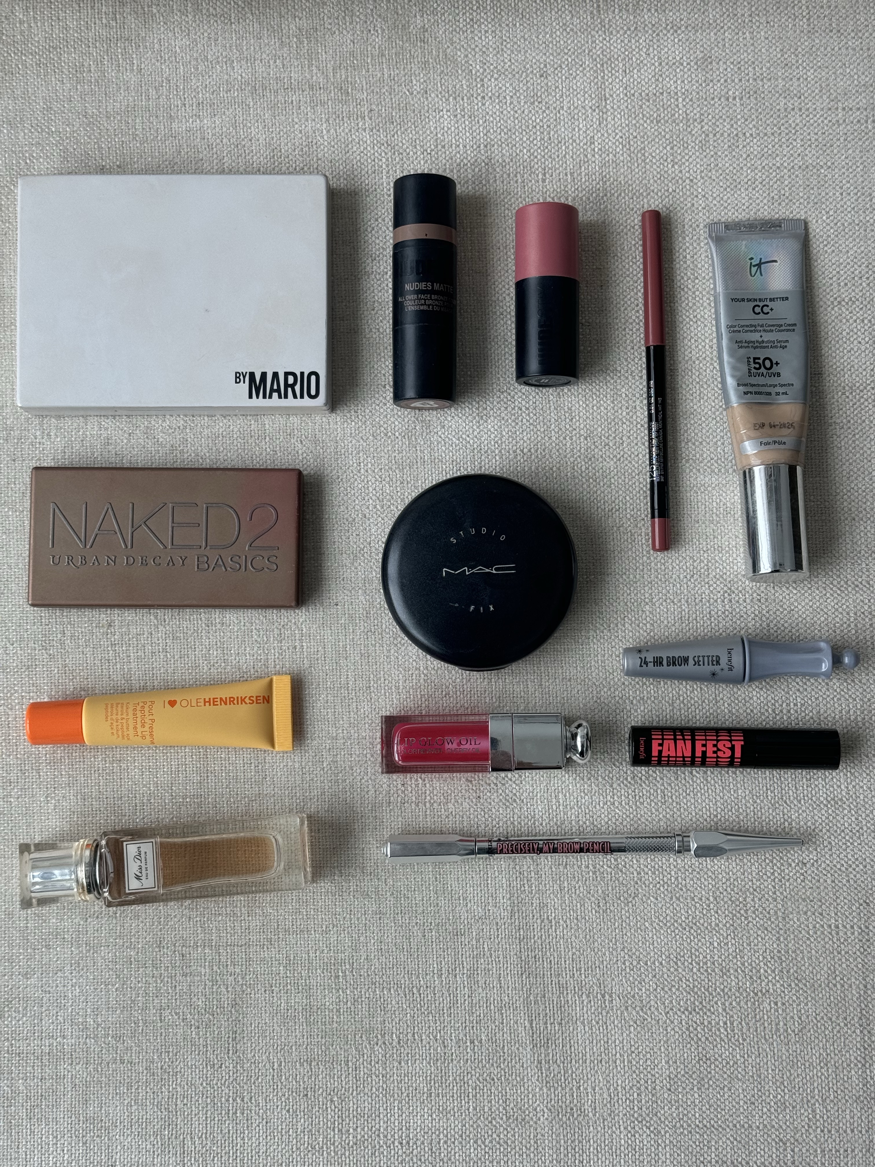 My travel makeup routine 

#LTKcanada #LTKbeauty #LTKtravel