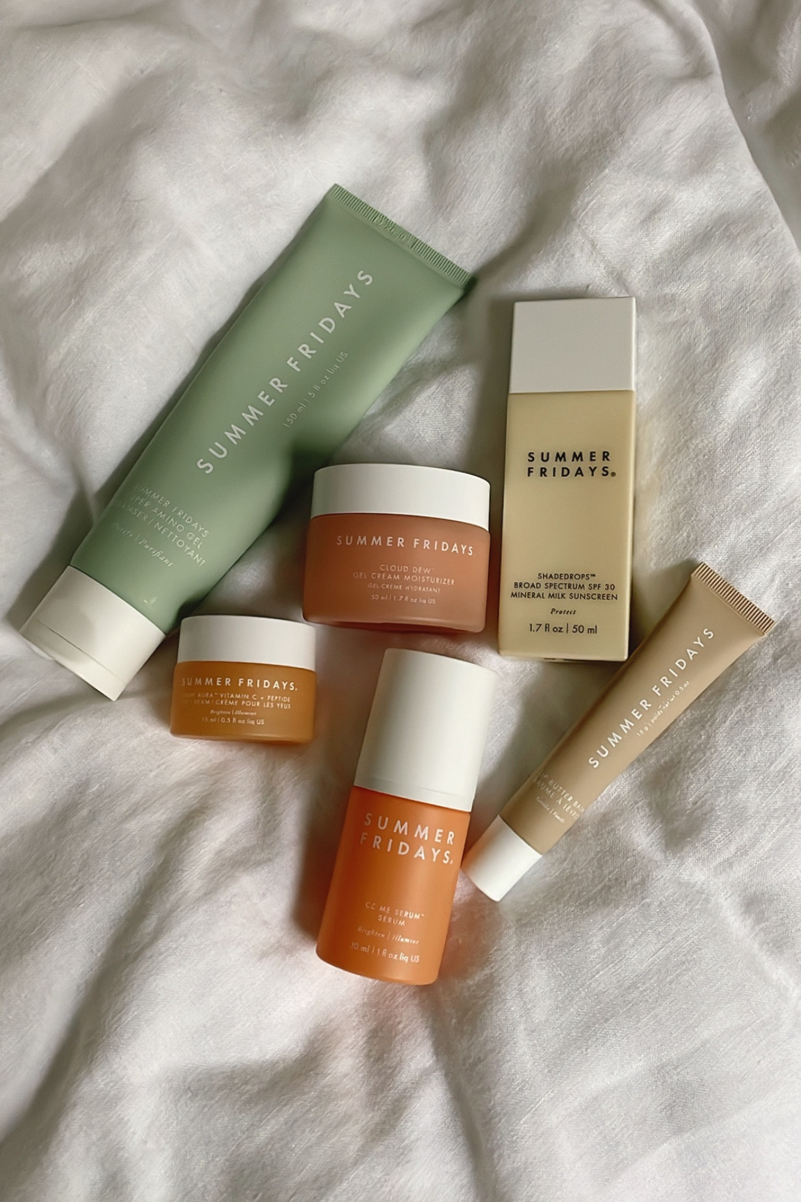 Morning skincare routine

Lip balm, sunscreen, vitamin c serum, eye cream, moisturizer 

Summer Fridays, Sephora, beauty, skincare

#LTKbeauty #LTKfindsunder100