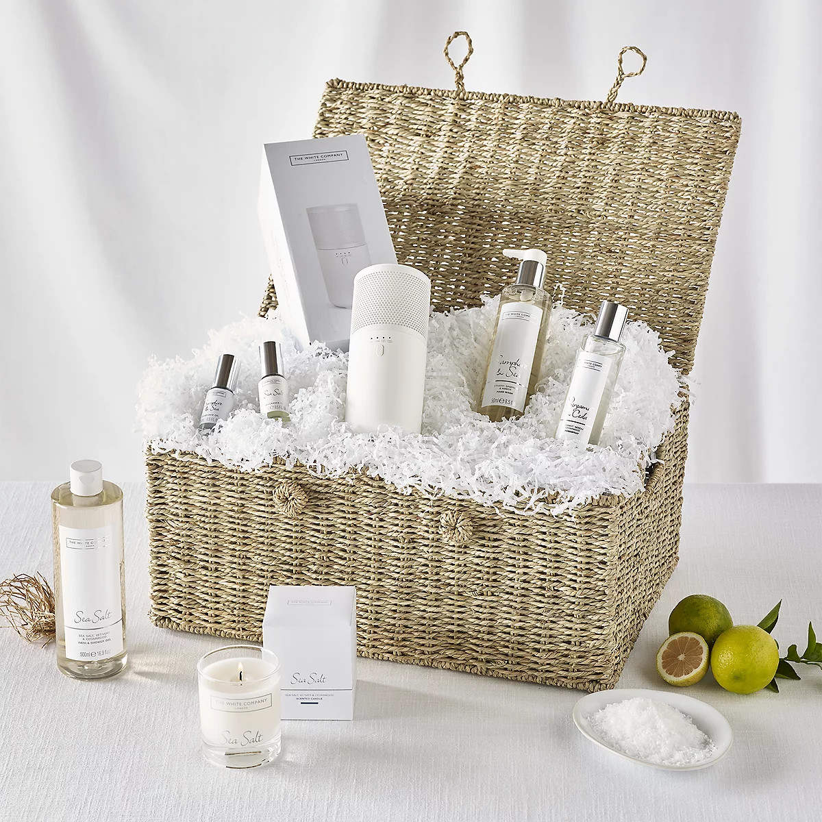 Luxury Signature Gift Hamper | The White Company UK & ROW