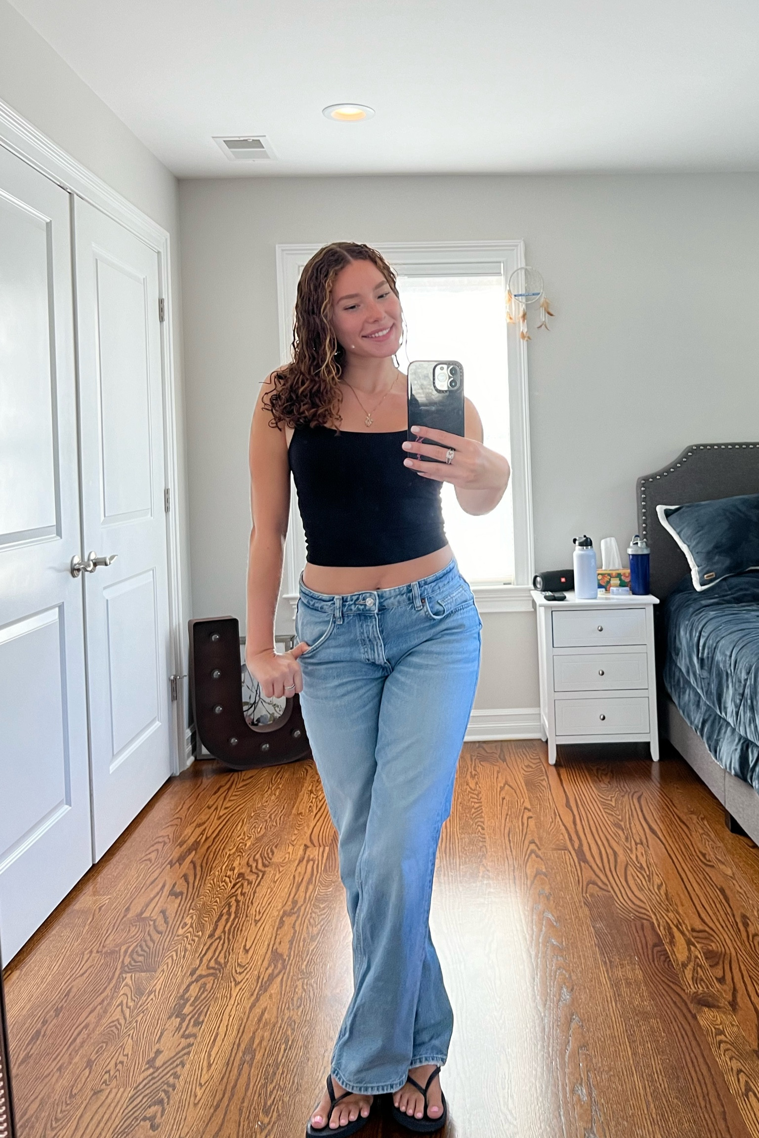 simple fall transition outfit ☀️🍂
(jeans in the photo are Zara, but similar Abercrombie ones are linked!)

#LTKSeasonal #LTKBeauty #LTKStyleTip