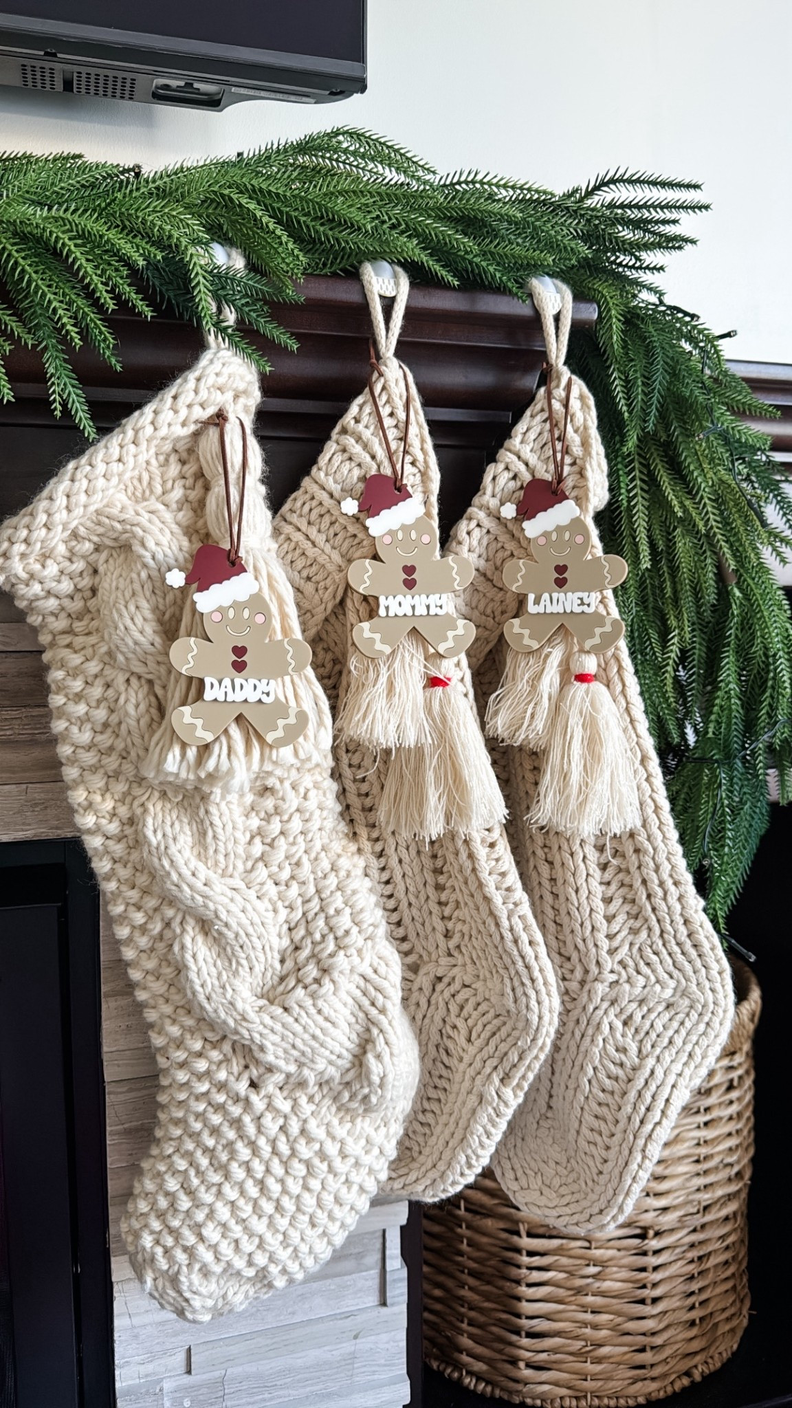 I DIE! These are the most perfect customized stocking tags 🎅🏼🎄 

#christmasstockings #stockingtags #customizedchristmas #christmasdecor #holidaydecor

#LTKHome #LTKSeasonal #LTKFamily
