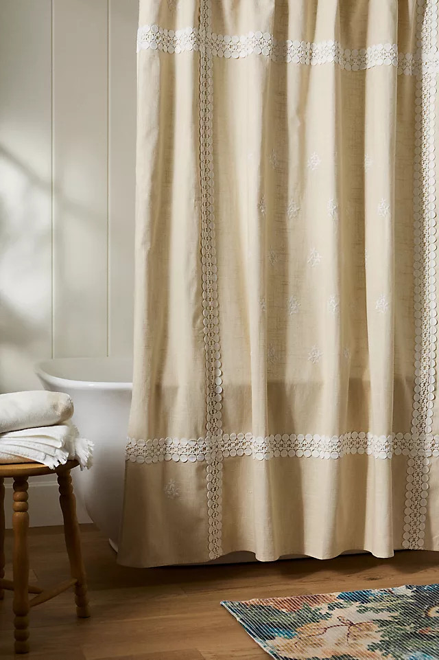 Heirloom Cotton Lace Shower Curtain | Anthropologie (UK)