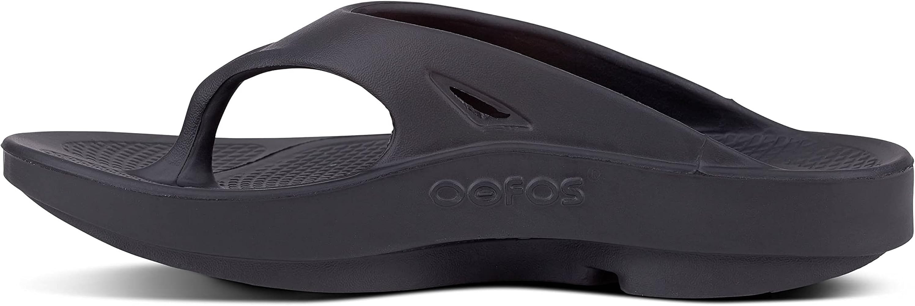 OOFOS OOriginal Sandal - Lightweight Recovery Footwear - Reduces Stress on Feet, Joints & Back - ... | Amazon (US)