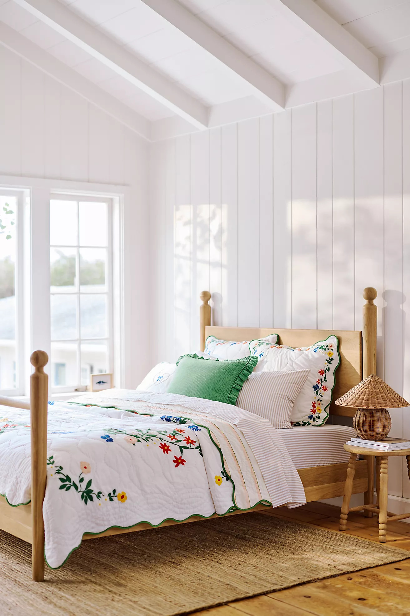 Juni Cotton Embroidered Floral Quilt | Anthropologie (US)