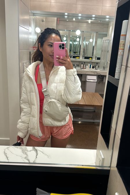 Workout ootd

Top tts, 6
Jacket tts, xs
Shorts, sized up to s
Sneakers tts
