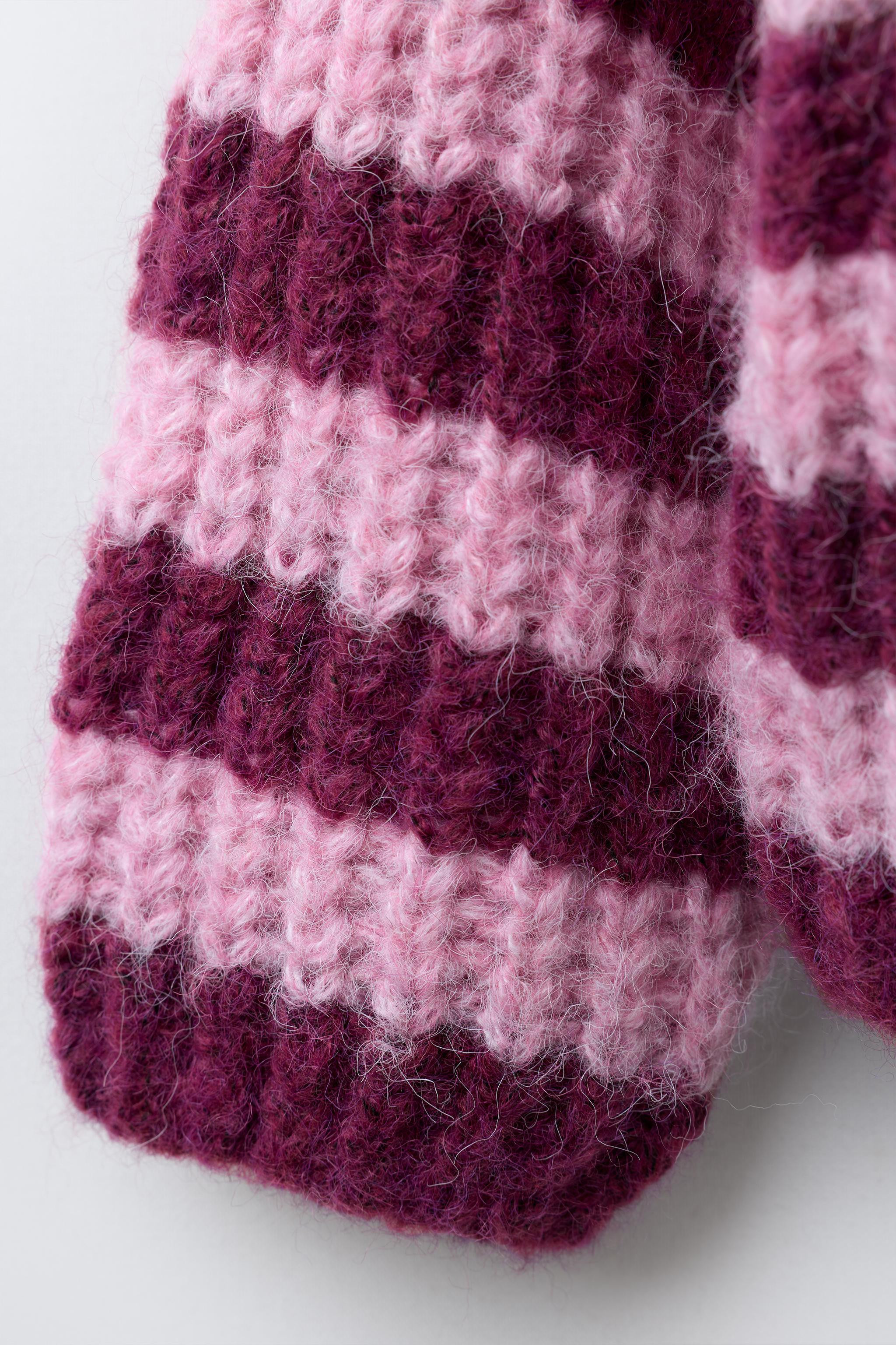 STRIPED CHUNKY CARDIGAN | Zara US