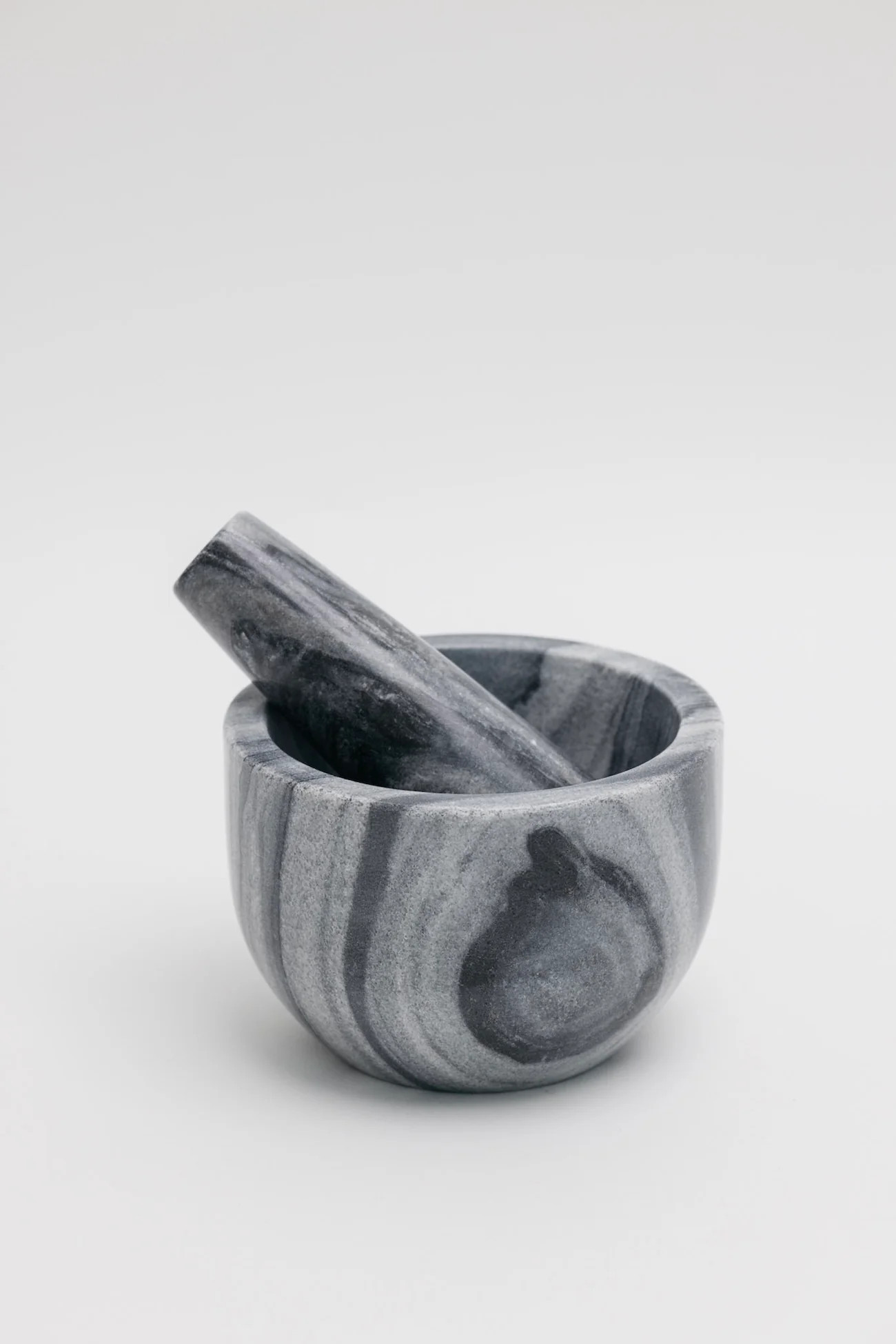 Marble Mortar + Pestle - Slate | THELIFESTYLEDCO
