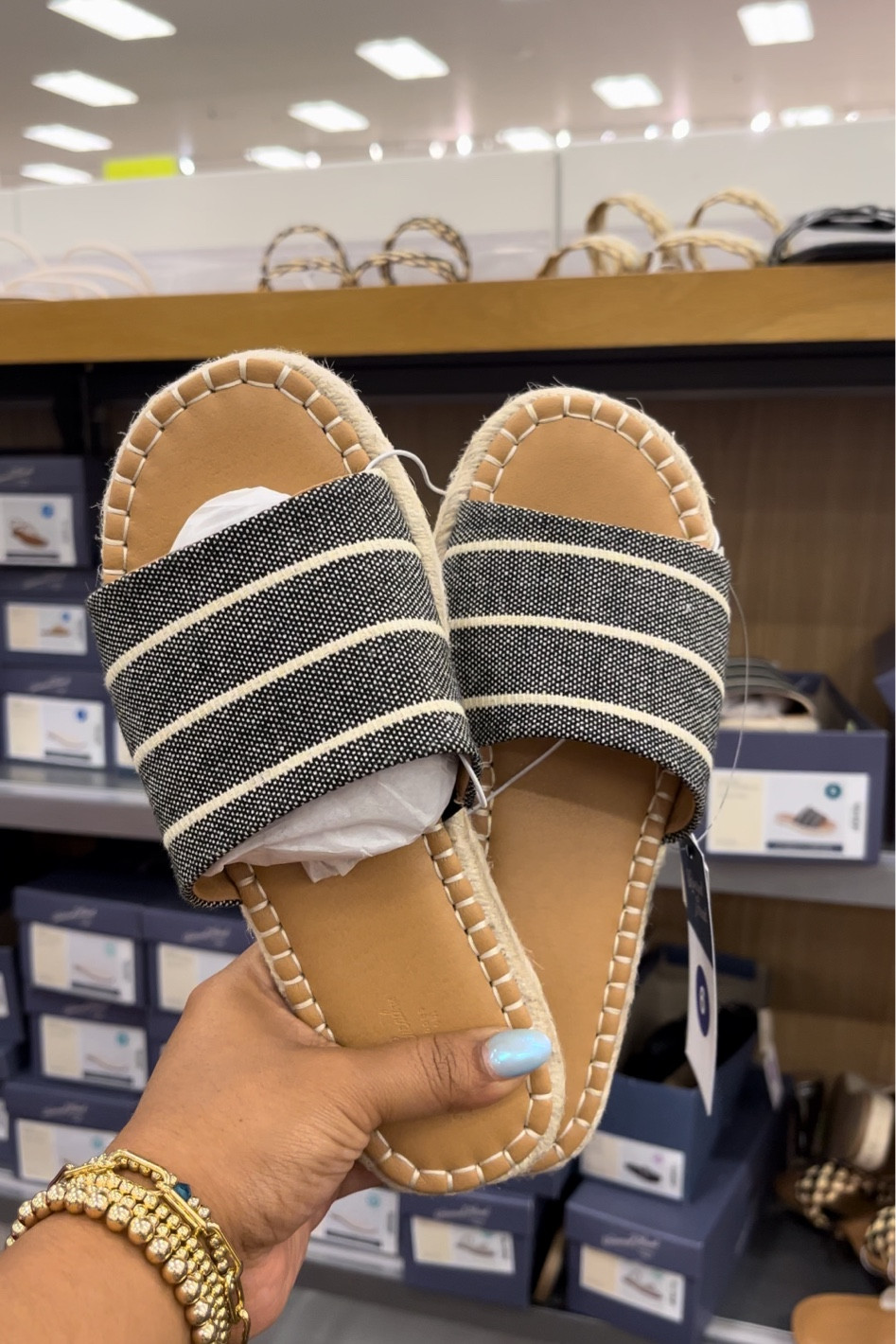 Target summer sandals (6)

#LTKShoeCrush #LTKSaleAlert #LTKFindsUnder50