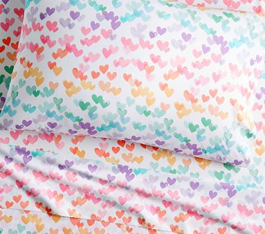 Retro Heart Organic Sheet Set &amp; Pillowcases | Pottery Barn Kids