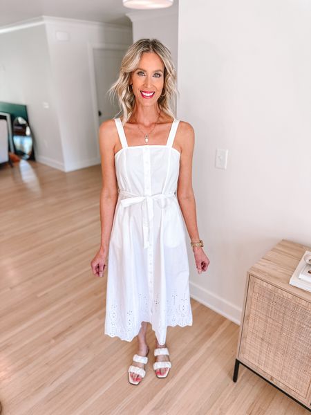 The perfect white dress for any occasion this summer!

Walmart / eyelet dress / sleeveless dress / feminine style / braided sandals / Walmart sandals 

#LTKfindsunder50 #LTKfindsunder100