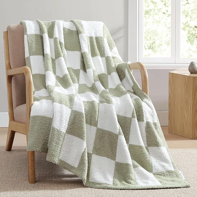 Checkered Throw Blanket - Sage Green Microfiber Soft Cozy and Warm Throws, Hand Made Fluffy Fuzzy... | Amazon (US)