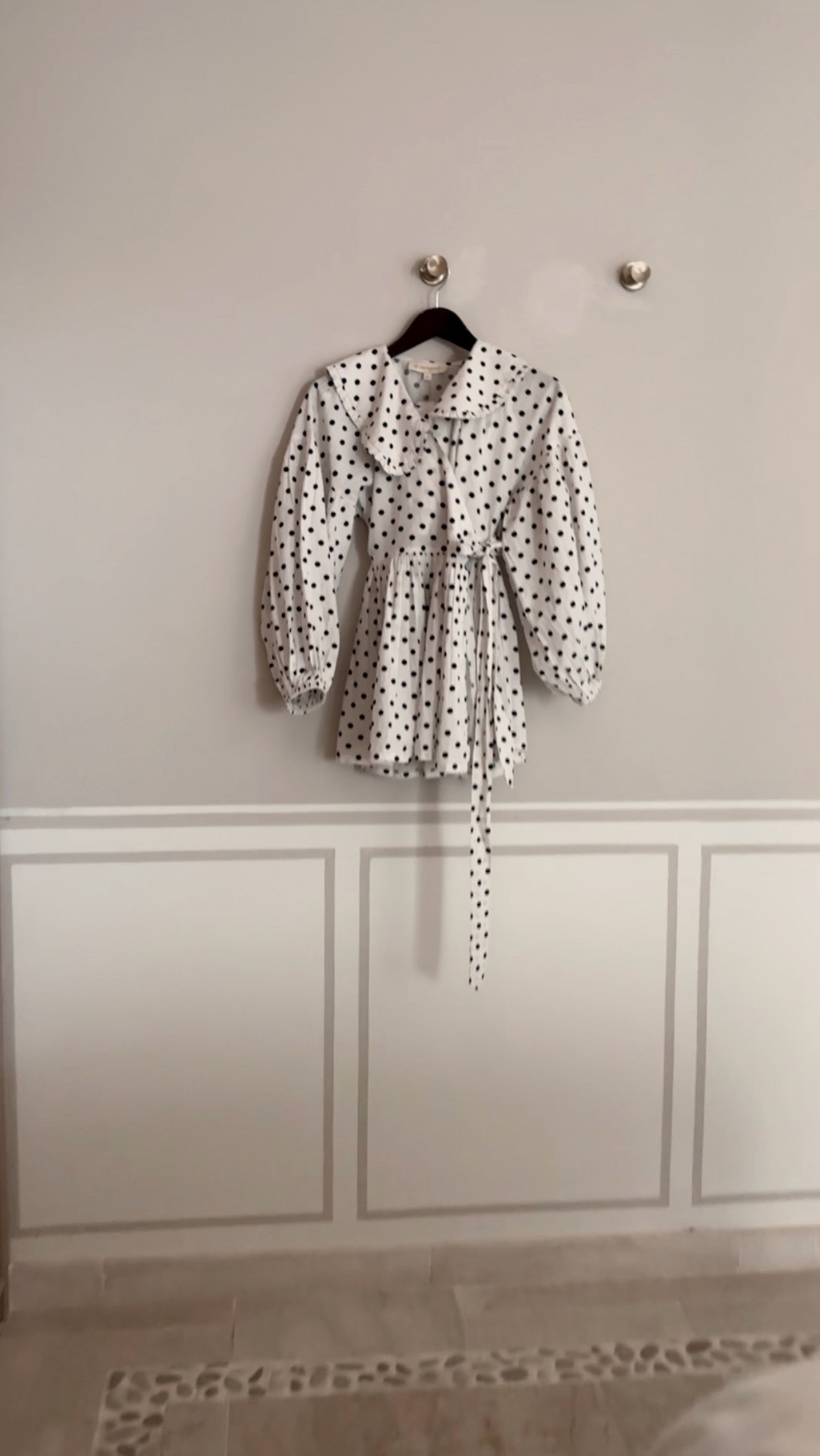 Spend the day with me in Anguilla! Everything I wore for a day of relaxing and reading. Exact dress is old Zimmermann, found similar. 