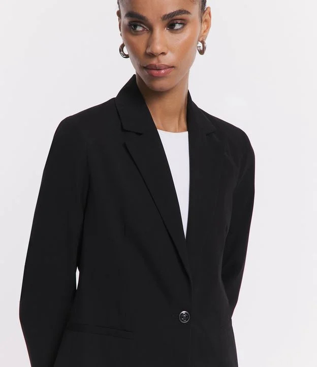 Blazer Alfaiatado com Botão Brasão Único Preto | Renner (BR)