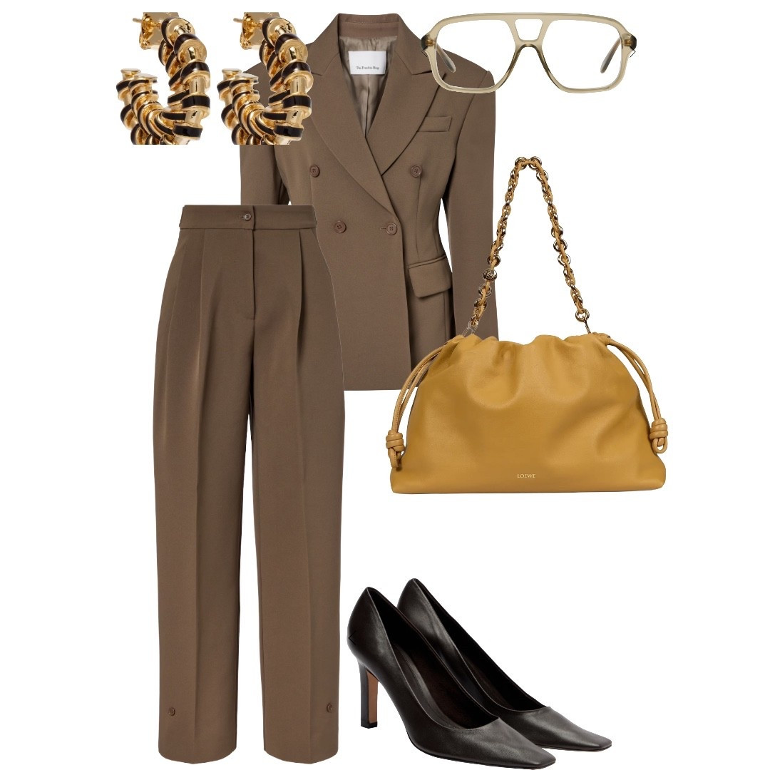 Power suit

#LTKWorkwear #LTKSeasonal #LTKStyleTip